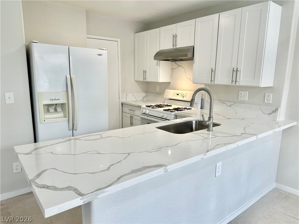 2525 Sierra Bello Avenue 103