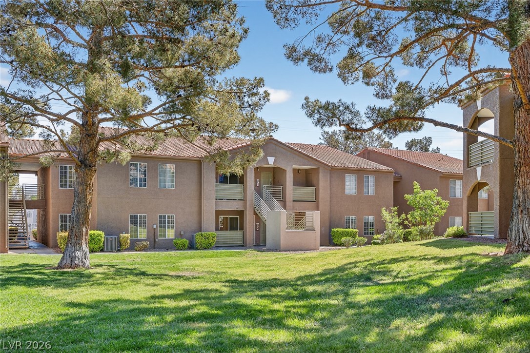 2121 Blue Breeze Drive 106