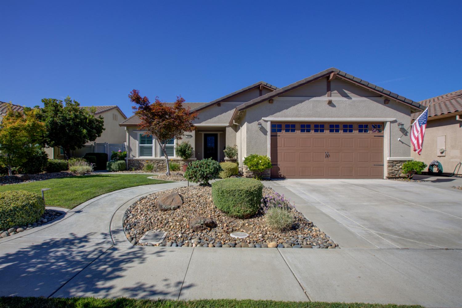 1390 Arbor Brook Dr, Manteca, CA 95336-5191