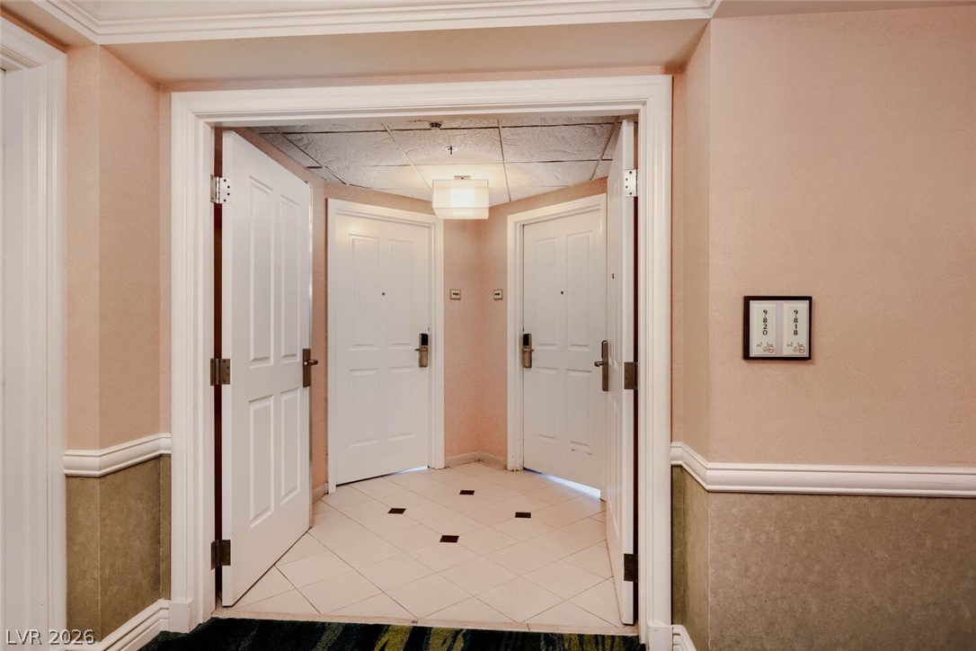 125 East Harmon Avenue 920