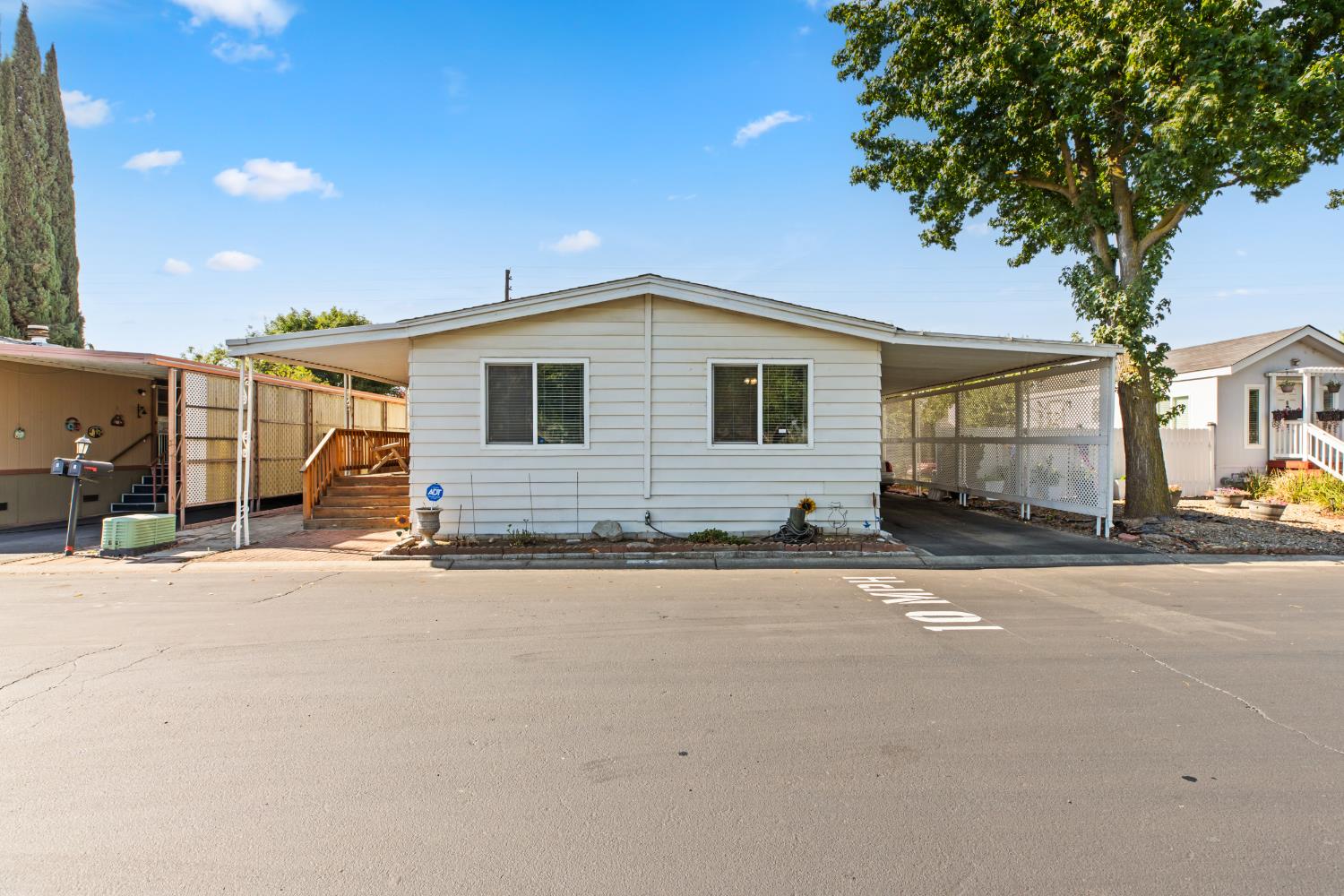 3 Schooner Ln, Modesto, CA 95356