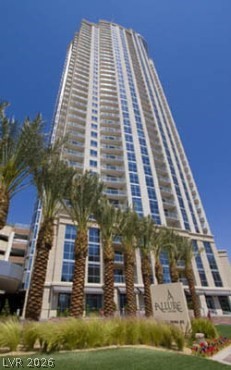 200 West Sahara Avenue 1705