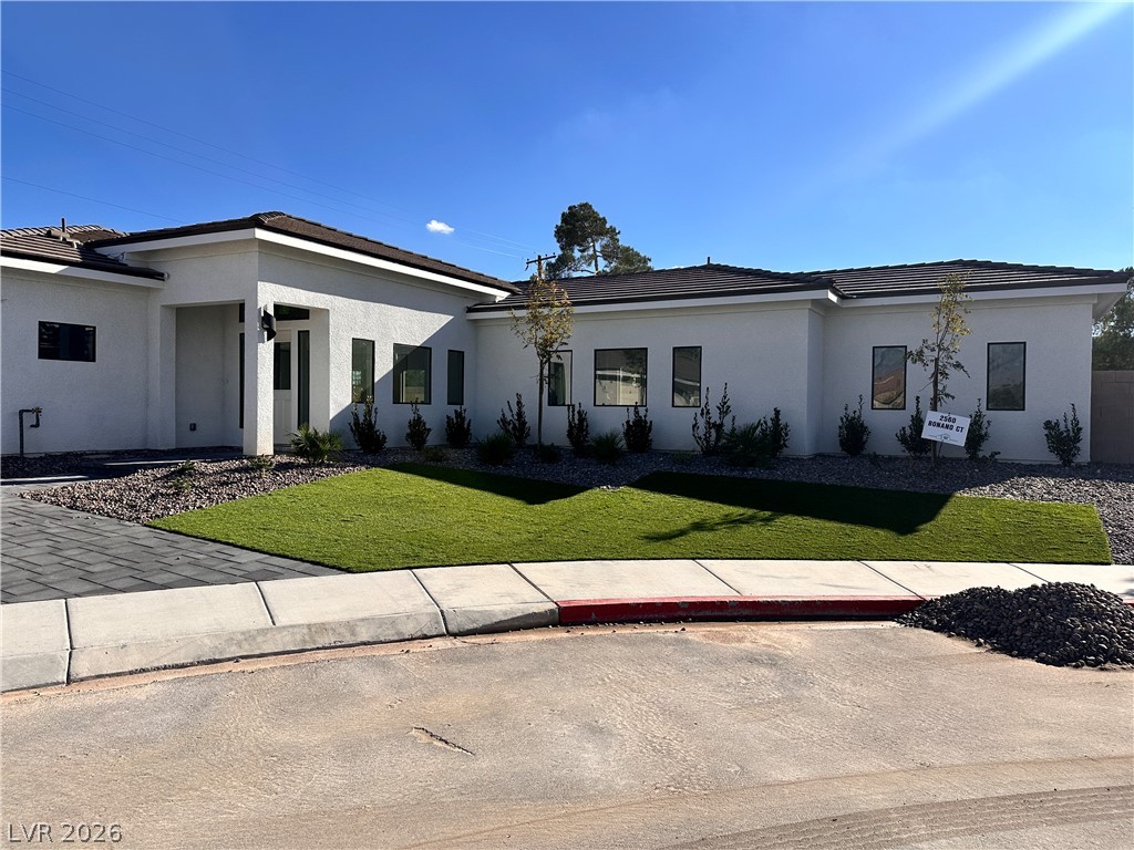 2560 Bonano Court