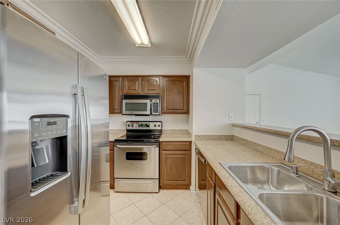 8101 West Flamingo Road 2109