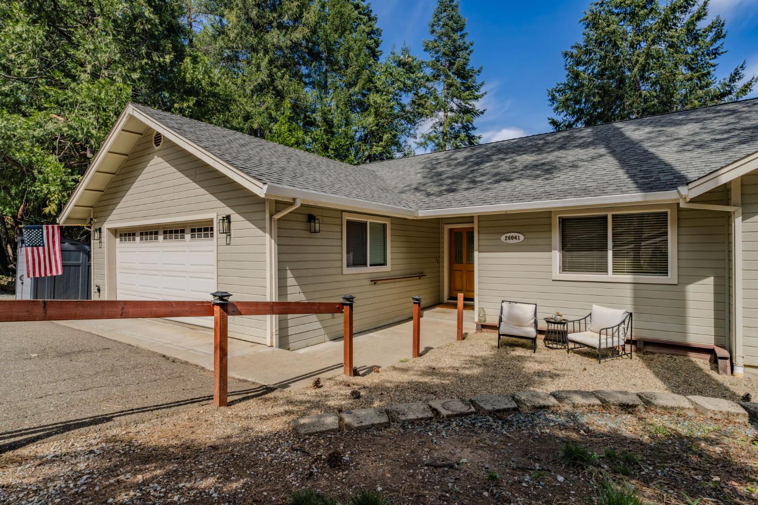 26041 Golf Links Dr, Pioneer, CA 95666-9153