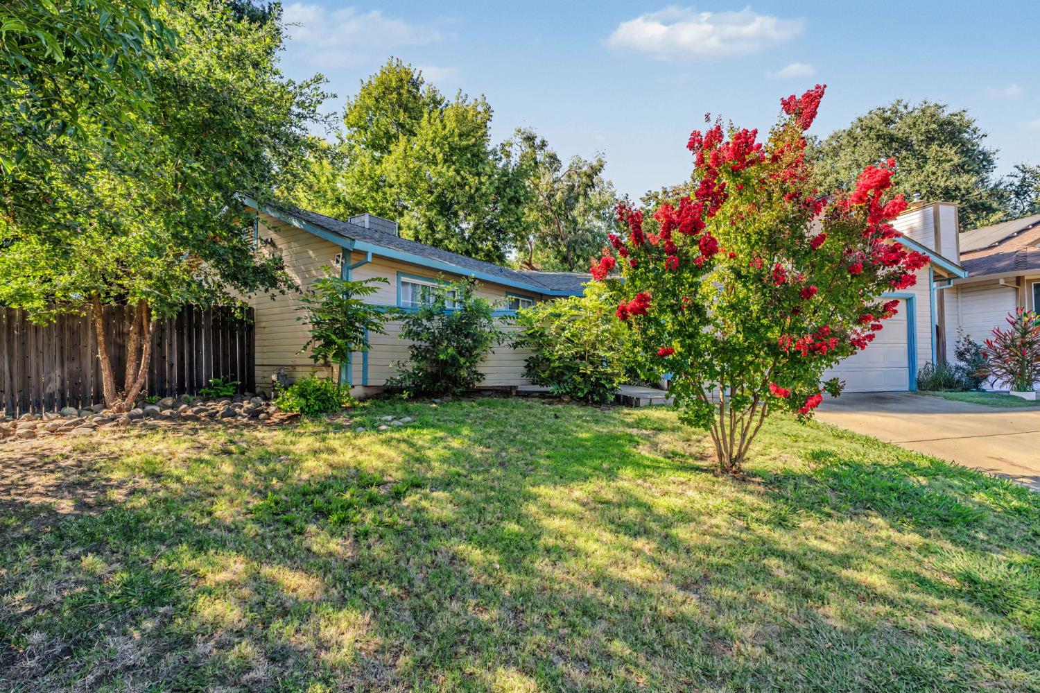 251 Stonybrook Dr, Ione, CA 95640-9674