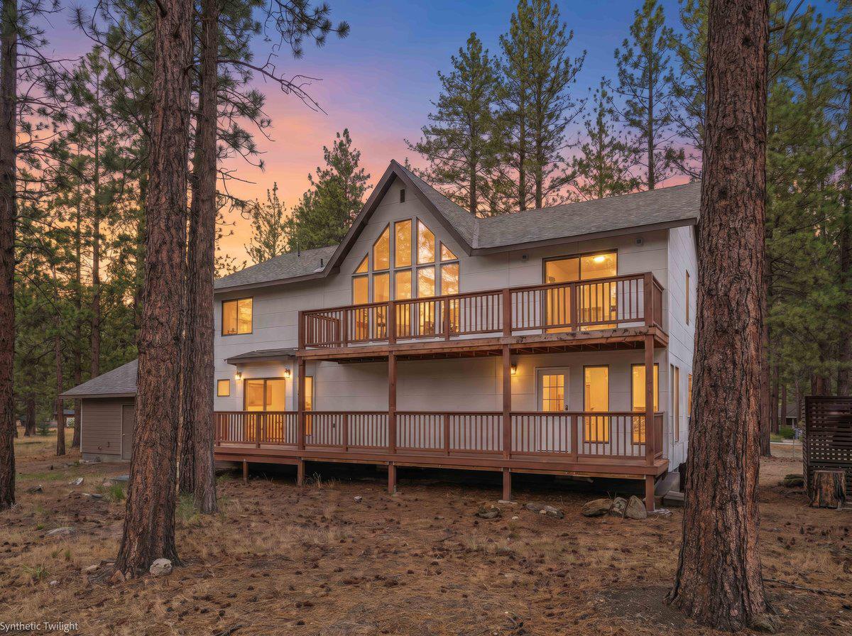 5843 Floyd Ct, Weed, CA 96094-9426