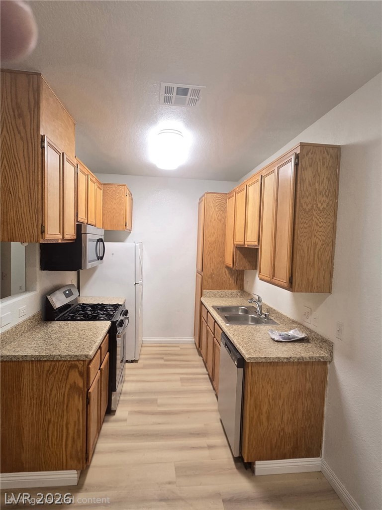 4730 East Craig Road 1062