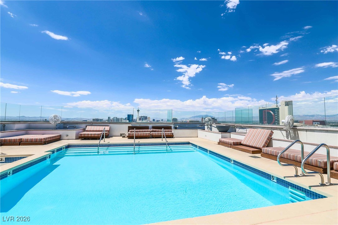 150 Las Vegas Boulevard 1716