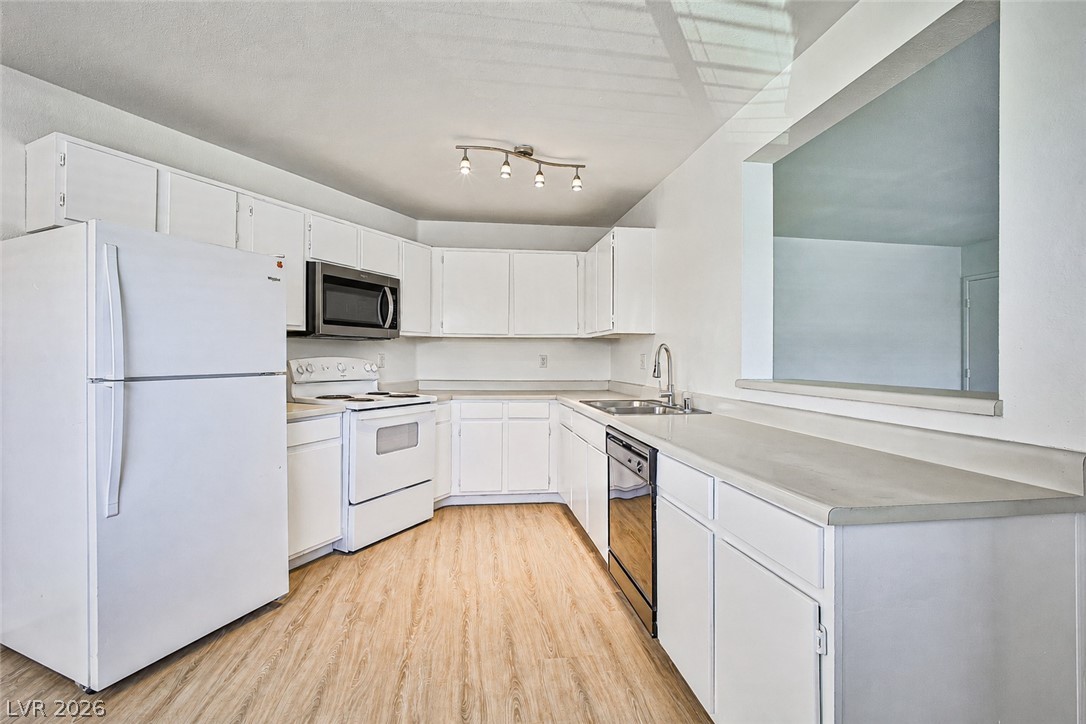 5091 Pioneer Avenue 201