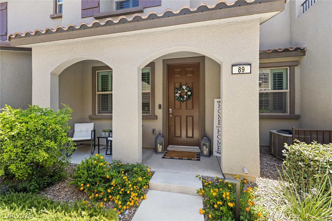 89 Alamere Falls Drive