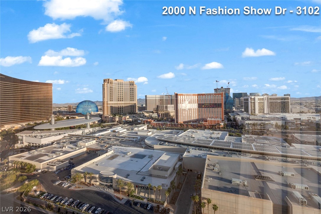 2000 North Fashion Show Drive 3102