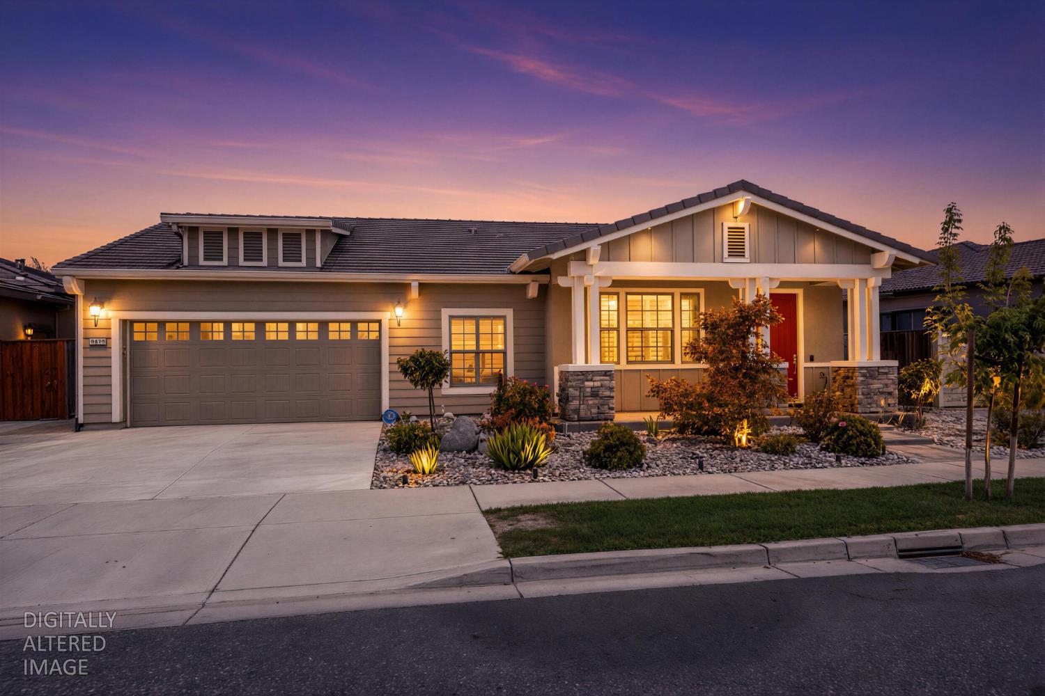 2360 Mustang Dr, Oakdale, CA 95361-8354