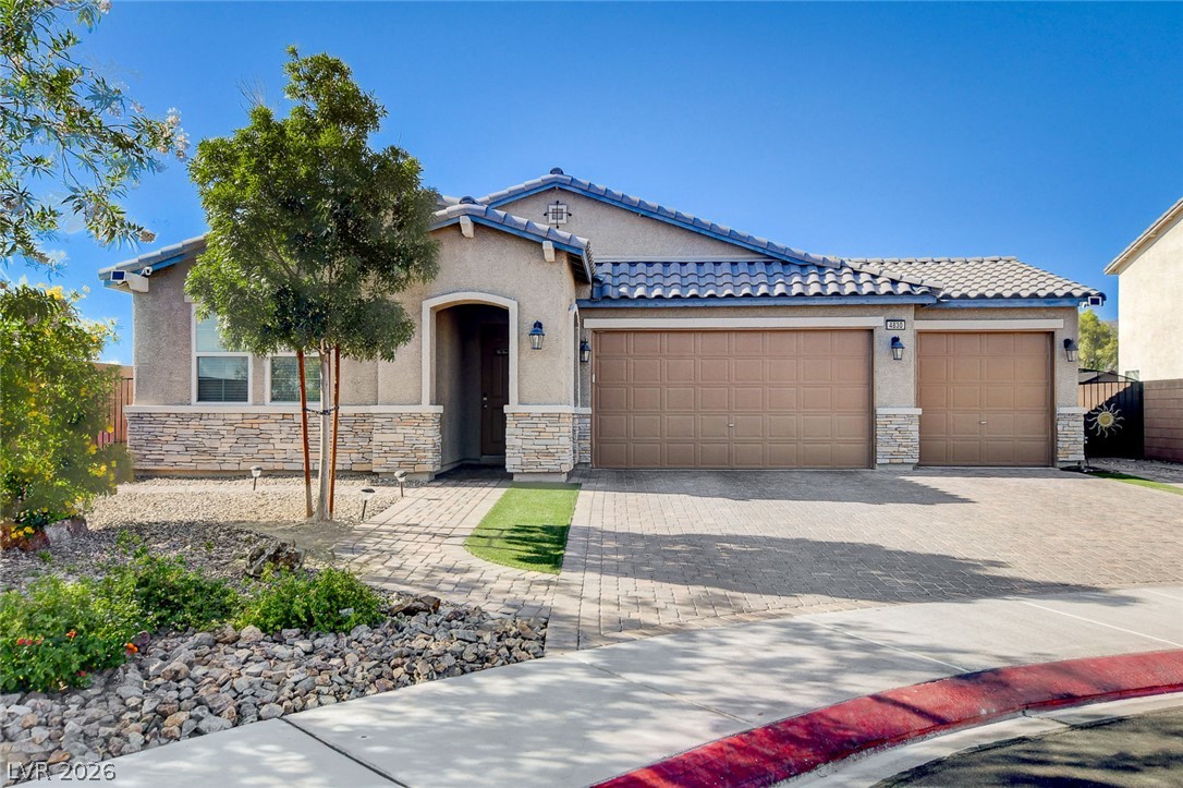 4830 Shady Chestnut Court