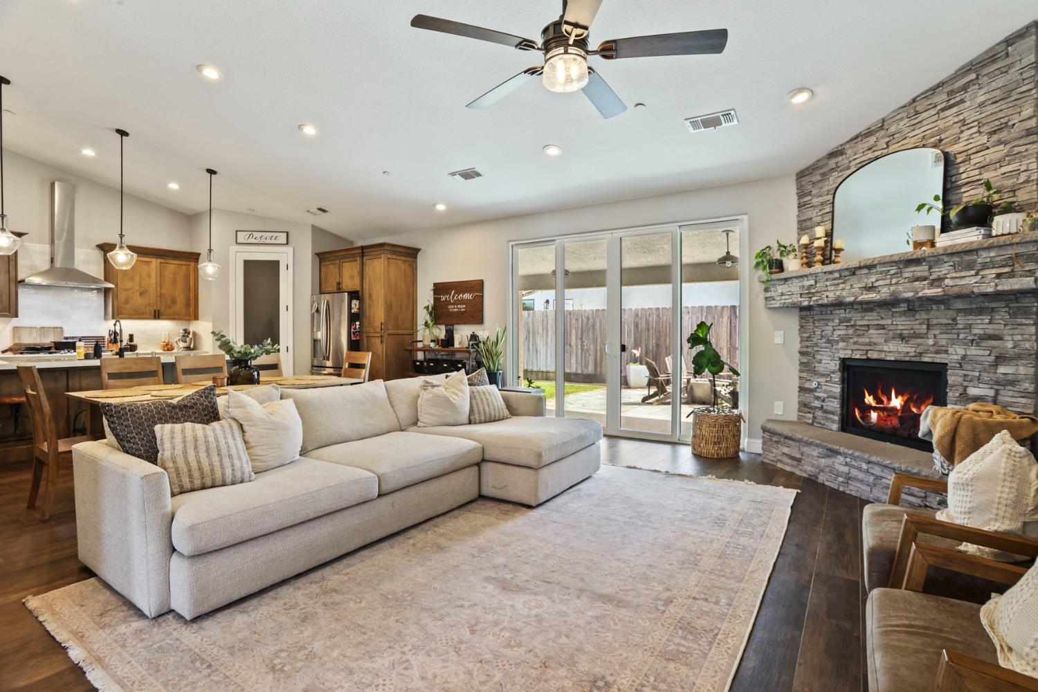 583 Pestana Ave, Manteca, CA 95336-8533