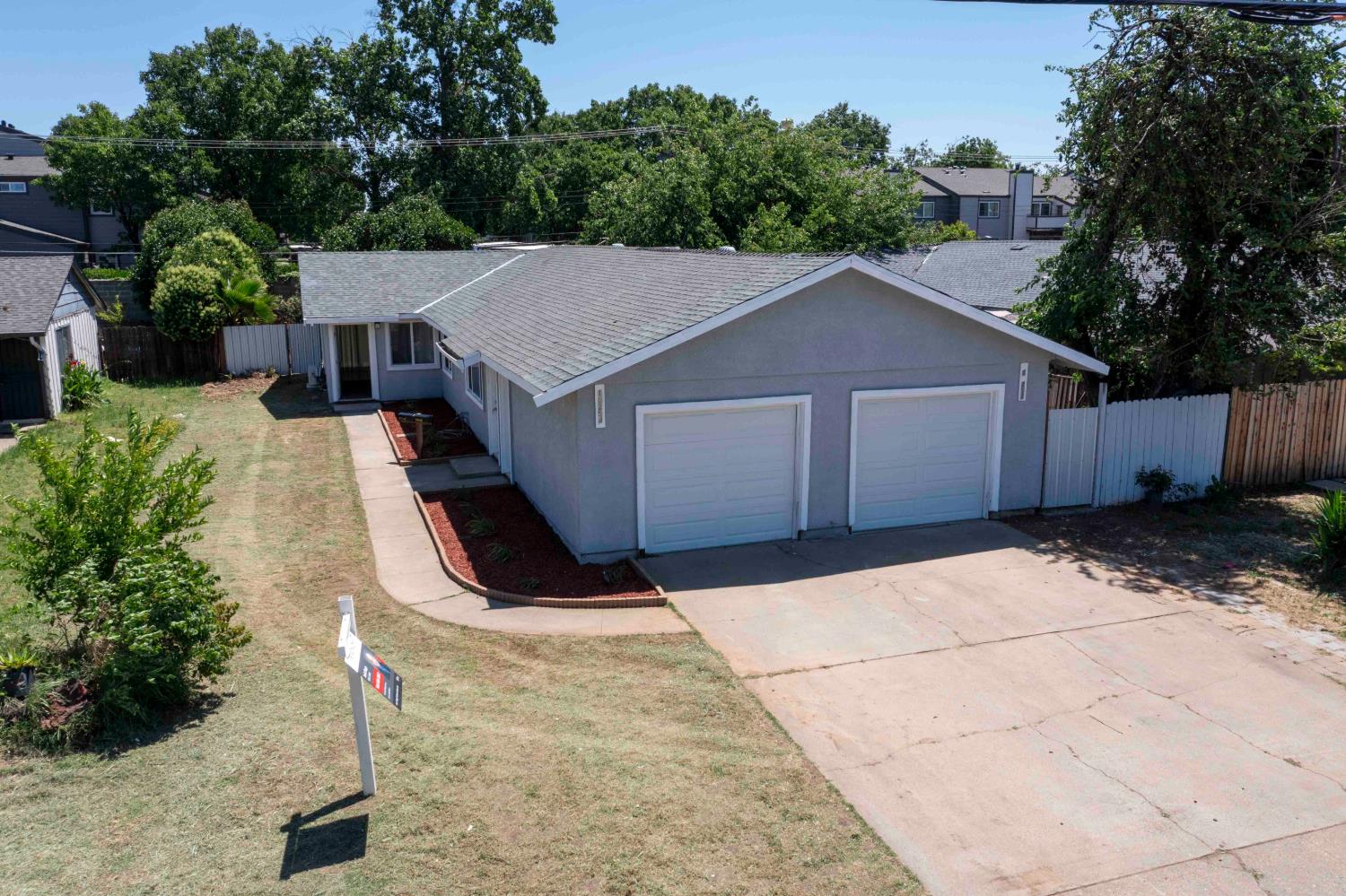 10252-10254 S White Rock Rd, Rancho Cordova, CA 95670-5824