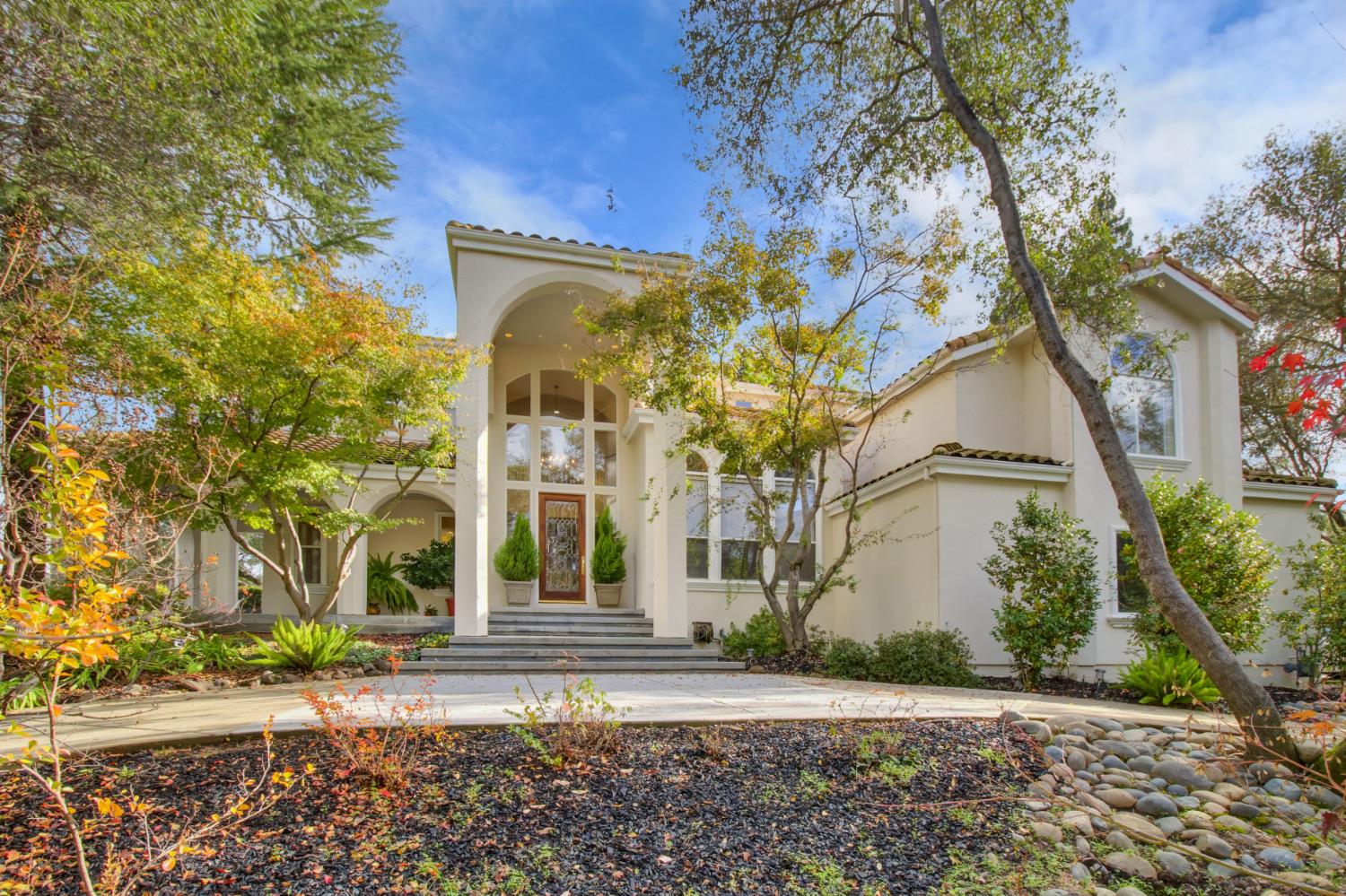 5585 E Saint Francis Cir #E, Loomis, CA 95650