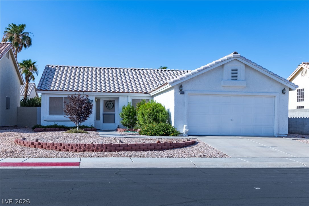 6300 Maxwood Court
