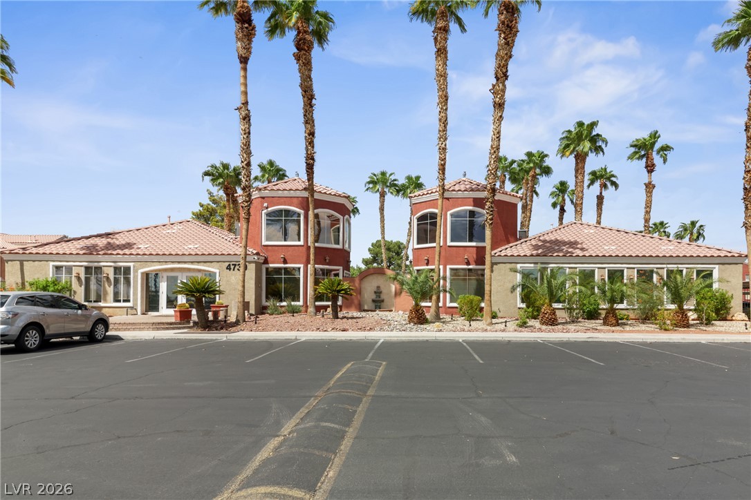 4730 East Craig Road 1081