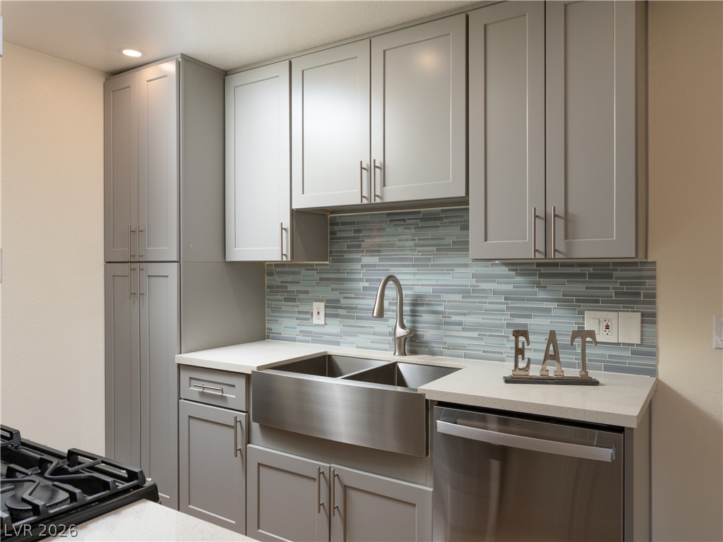 3318 North DECATUR Boulevard 2149