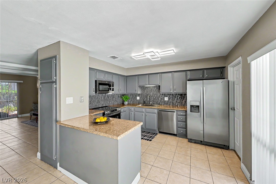 572 Willow Green Drive