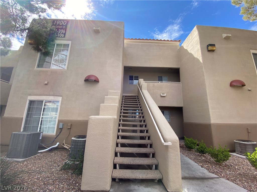 1900 Rio Canyon Court 103