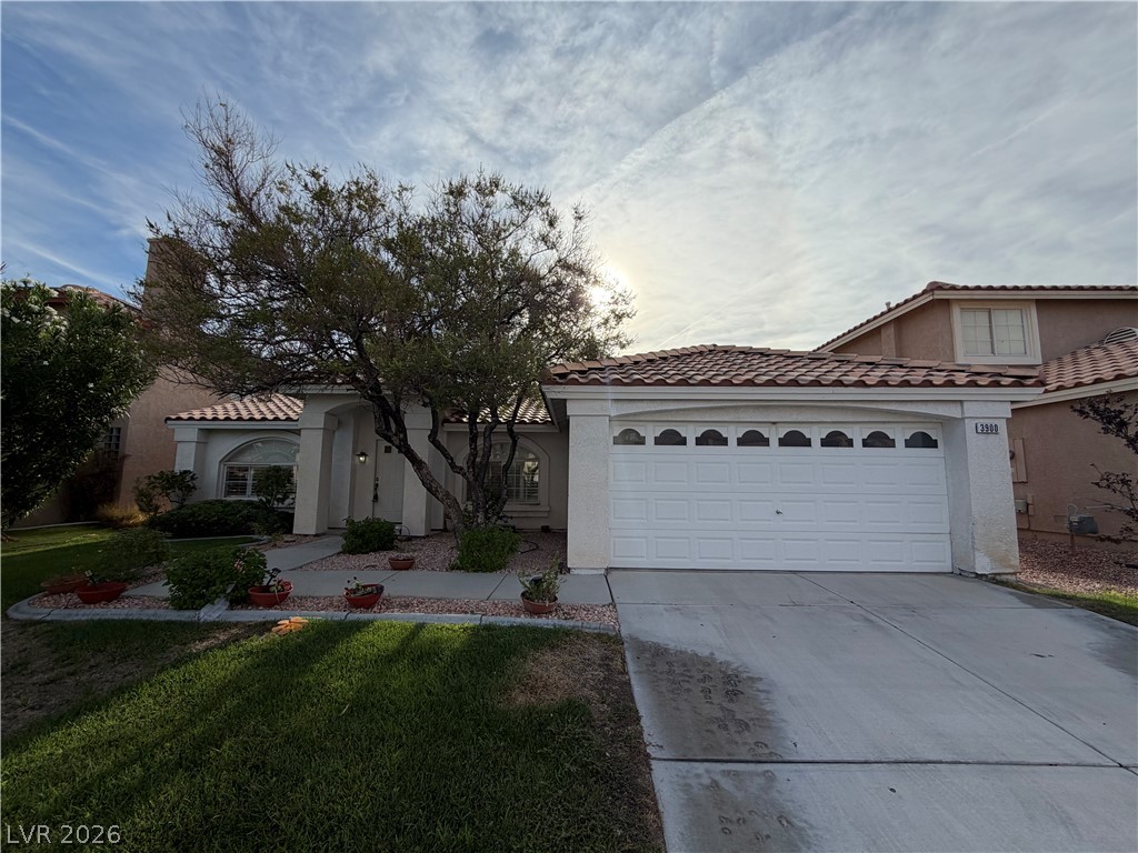 3900 Diamond Ridge Street