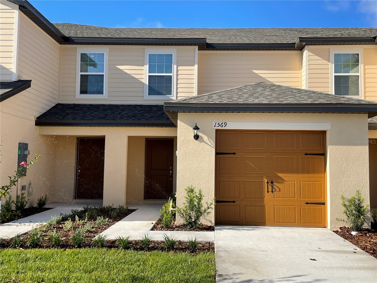 1569 WYNFORD CIRCLE