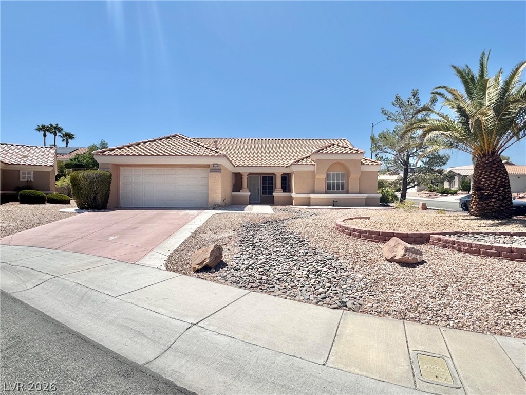 2937 Royal Coach Court