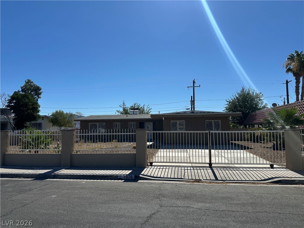 2876 Escuela Street