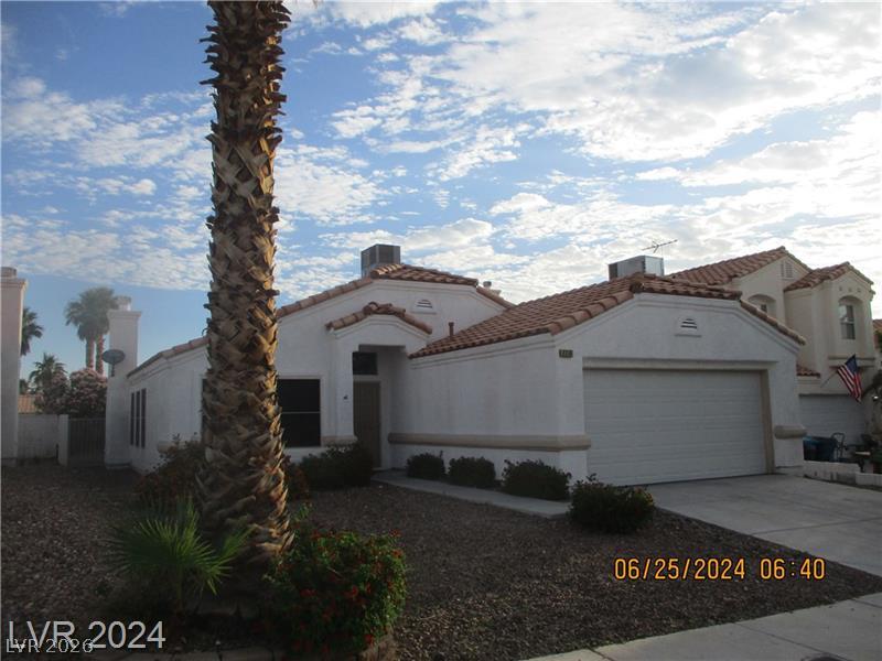 8216 Grassy Point Circle