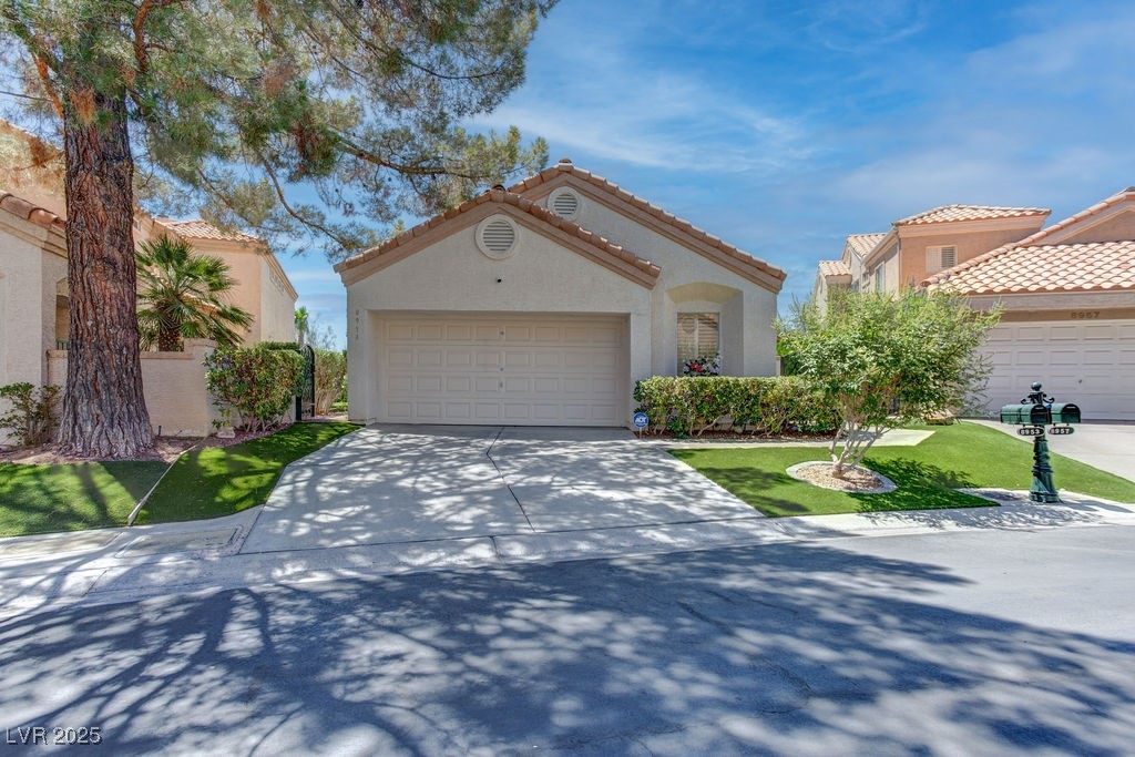 8953 Diamond Falls Drive