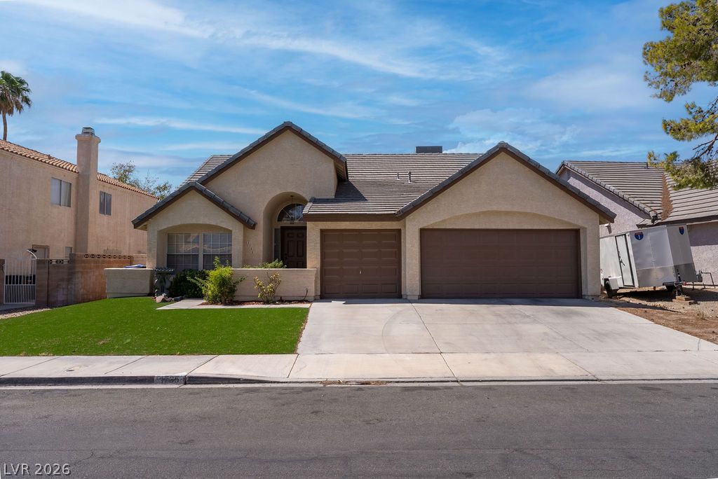 1735 Navarre Lane