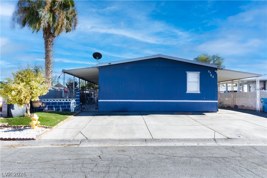 3785 Kolanut Lane
