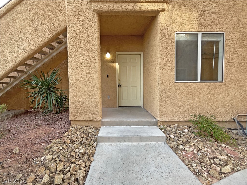 900 Heavenly Hills Court 106