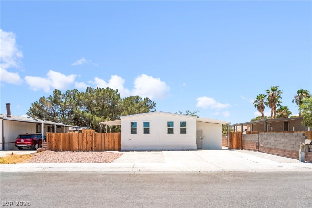 6437 Delphinium Avenue
