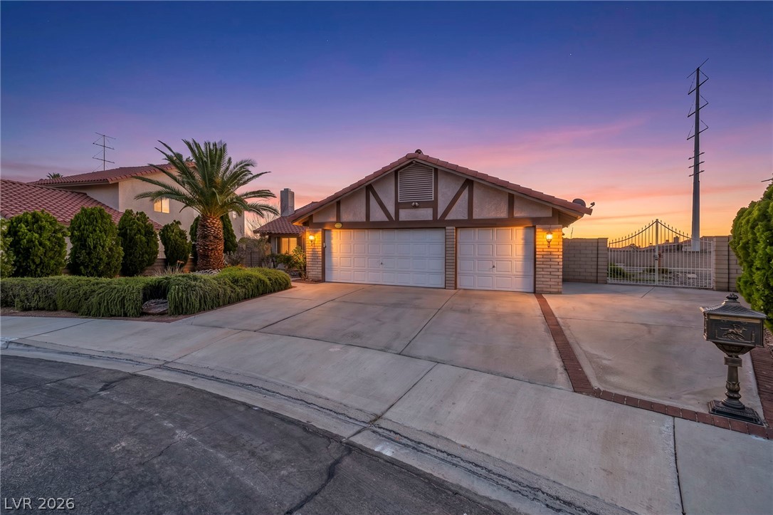 1605 Brocado Lane