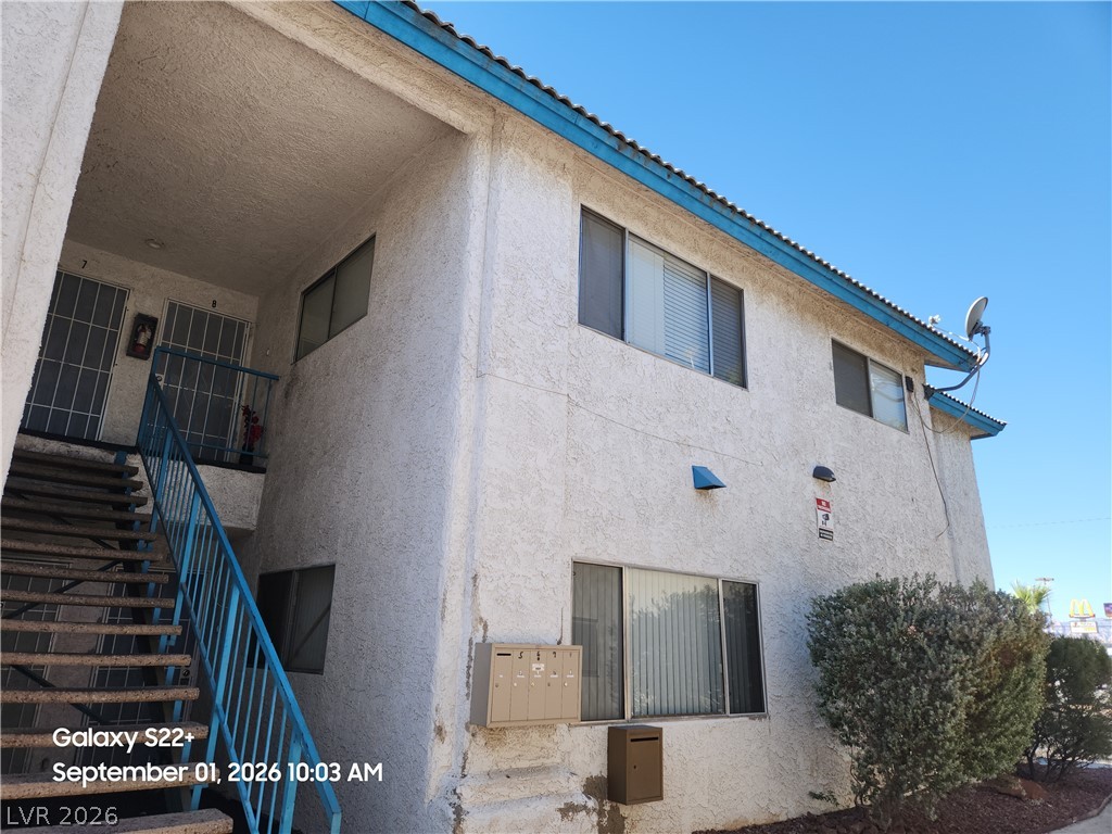 120 Orland Street 8