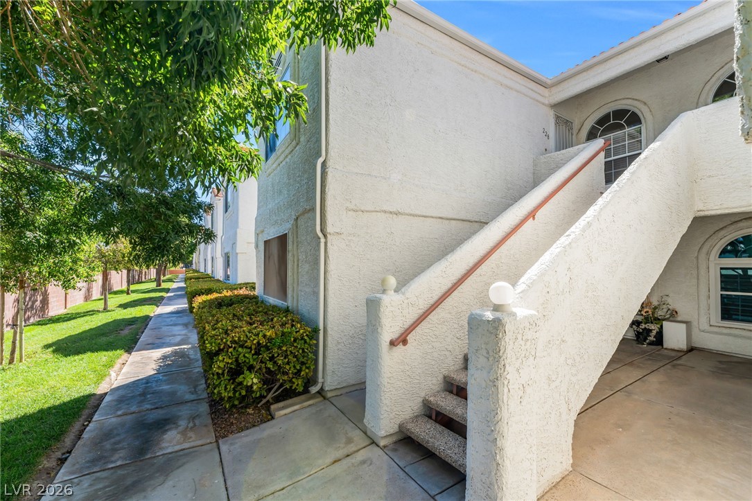 1800 Edmond Street 228