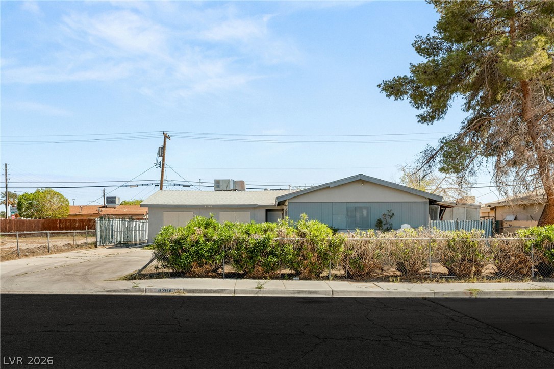 4364 Calimesa Street