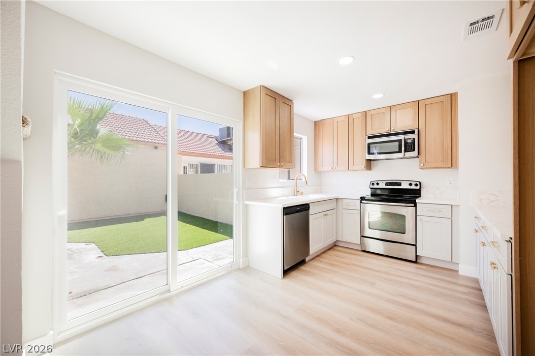 2822 Sesame Drive