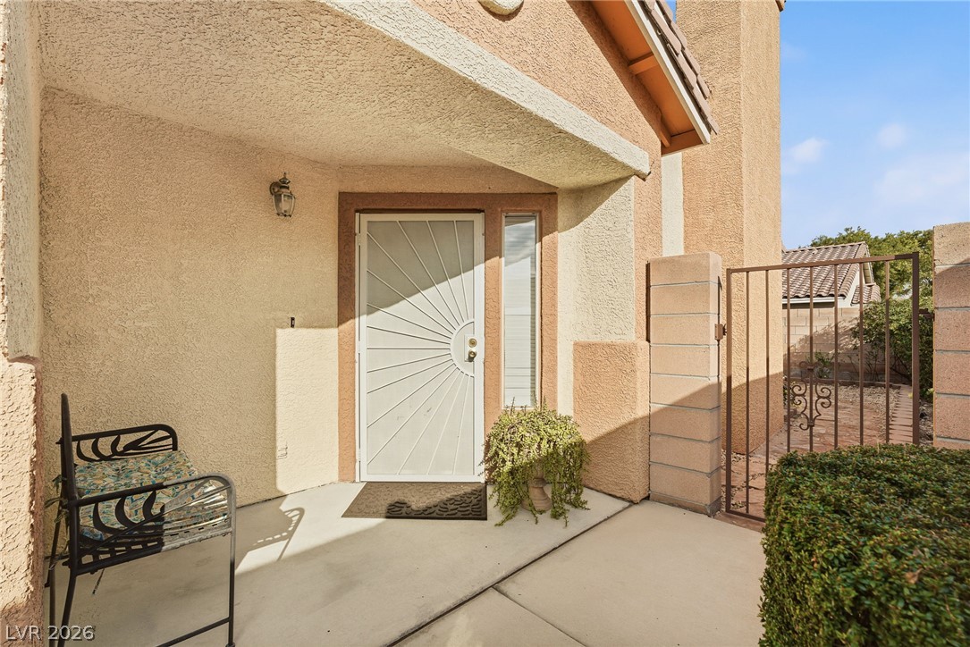 1472 Creslow Court 101