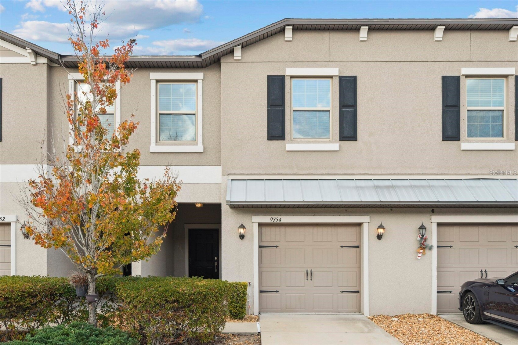 9754 PEMBROOKE PINES