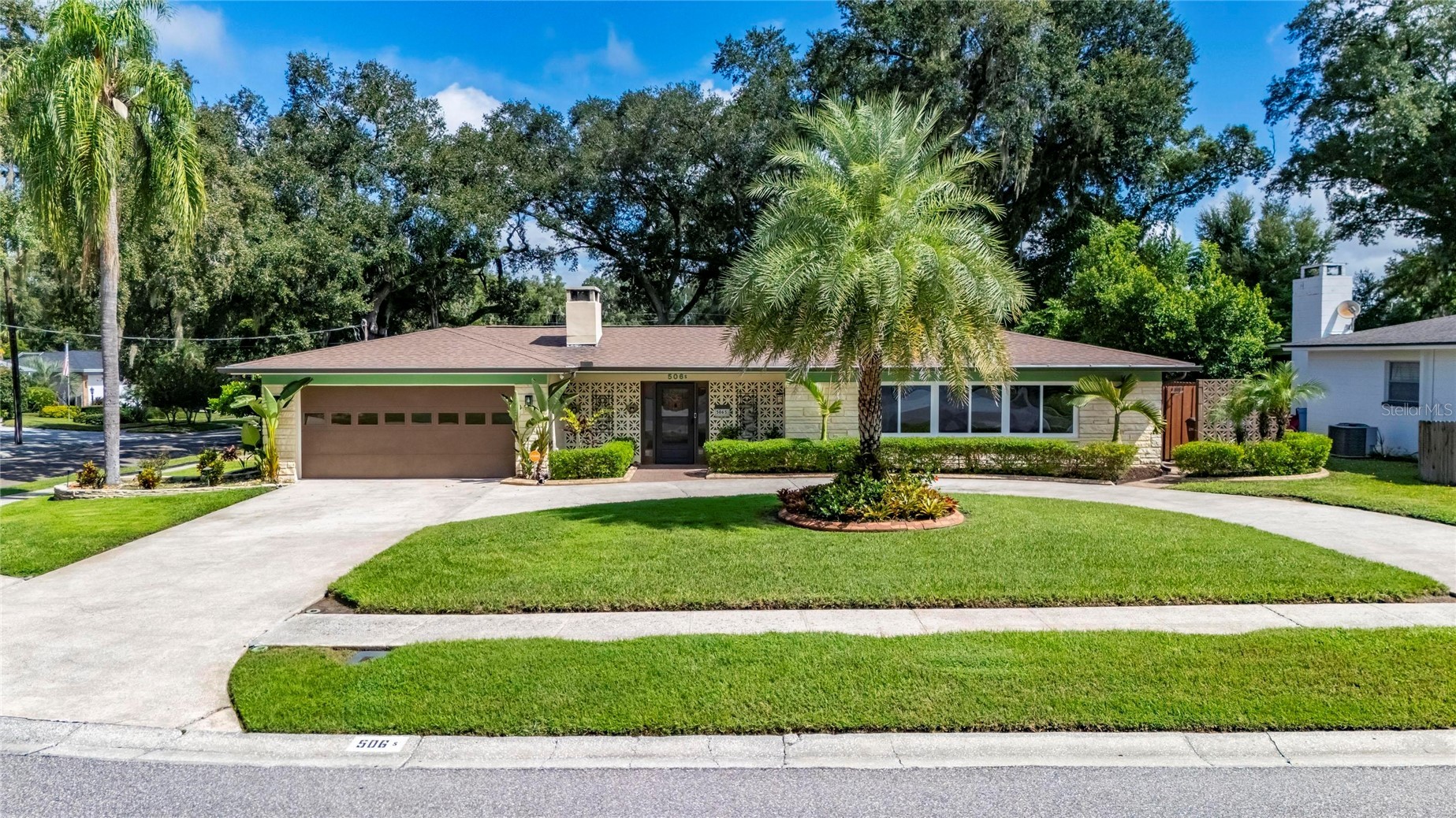 506 S LARRY CIRCLE