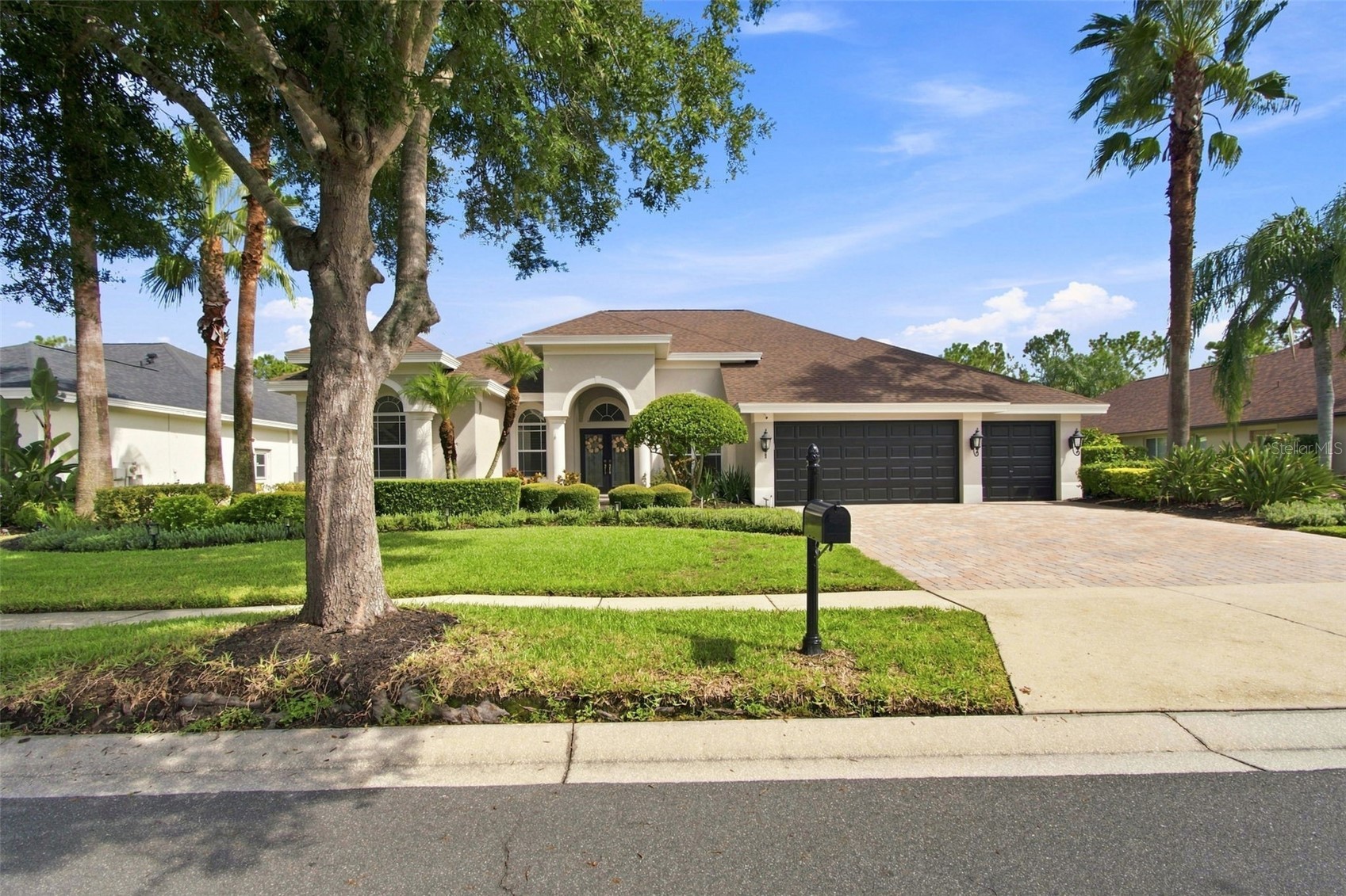 23610 GRACEWOOD CIRCLE