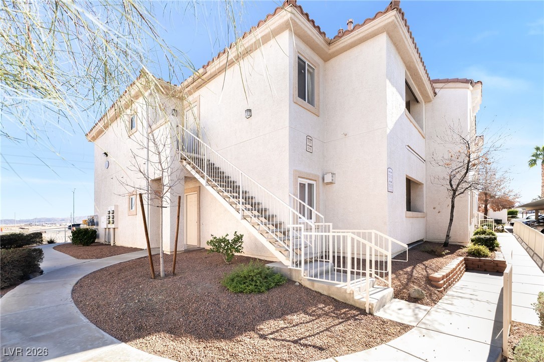 855 North Stephanie Street 1721