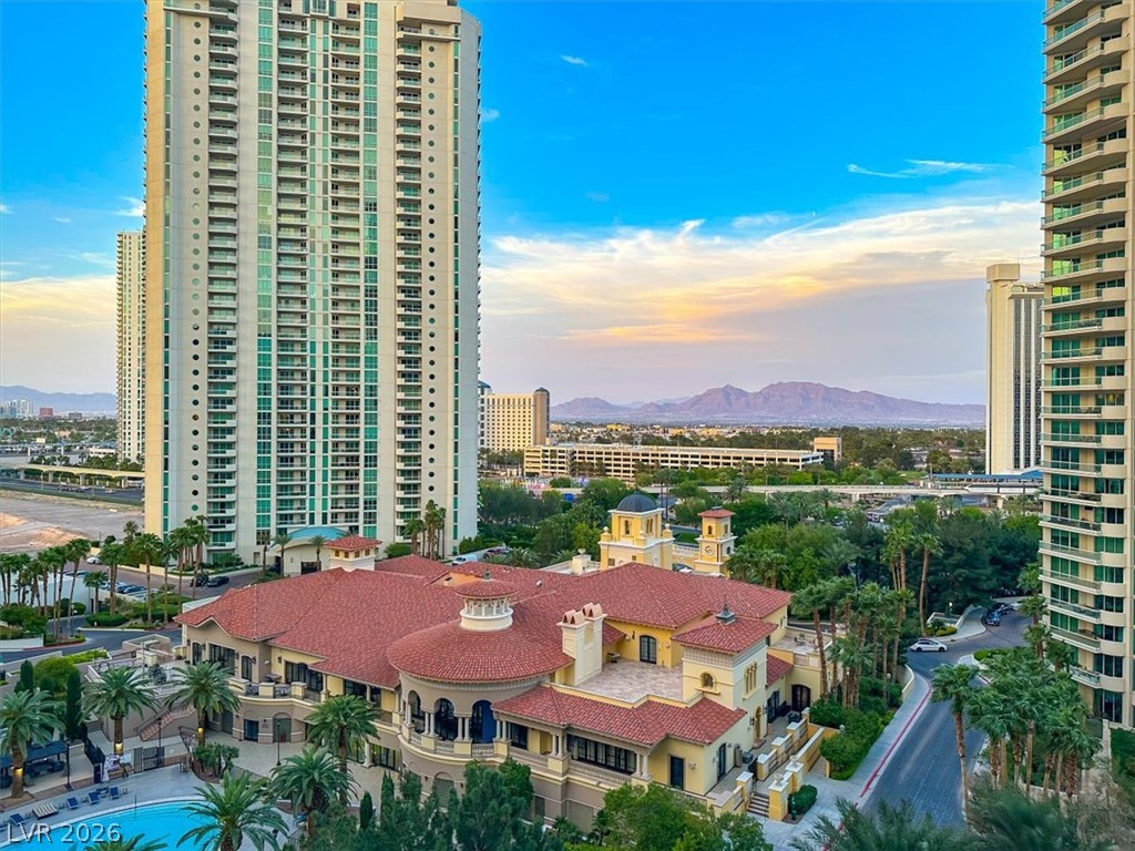 2747 Paradise Road 3101