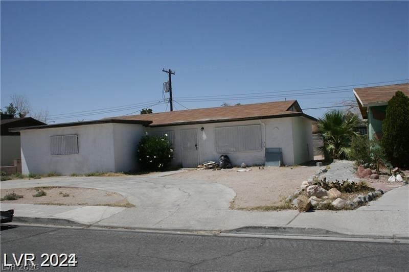 1932 Lawry Avenue