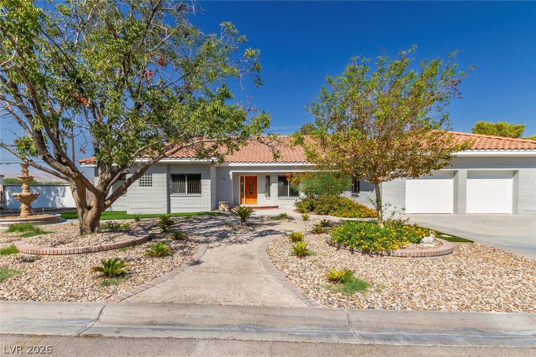60 East Levi Avenue