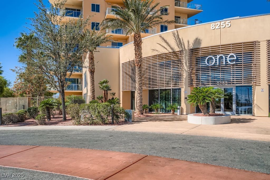 8255 Las Vegas Boulevard 1503